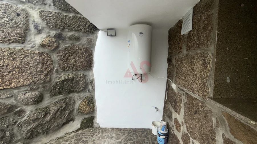 Moradia T2 para Venda em Quinchães Foto 20