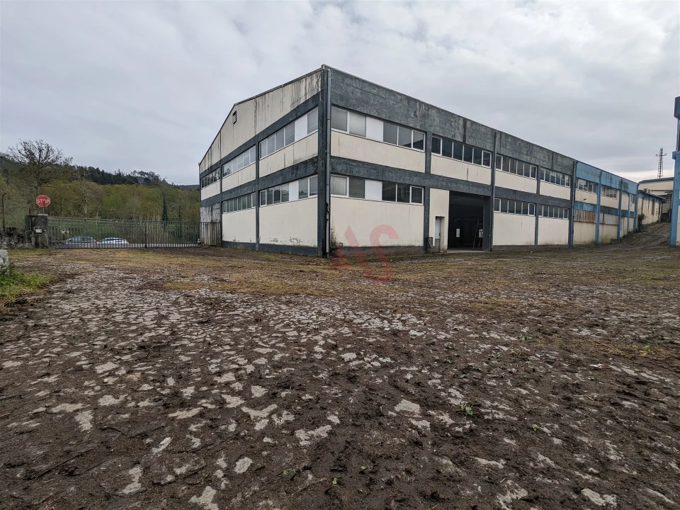 Negócio para Arrendamento em Cepães e Fareja Foto 1