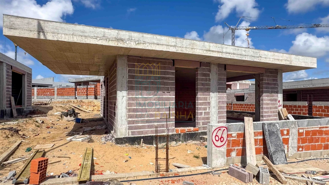 Moradia T3 para Venda em Tornada e Salir do Porto Foto 3