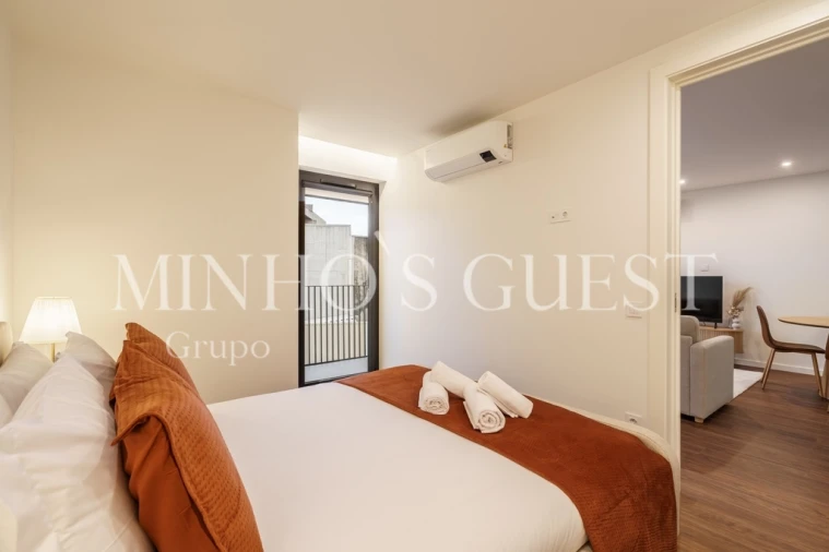 Apartamento T2 para Arrendamento férias em Braga (Maximinos, Sé e Cividade) Foto 10