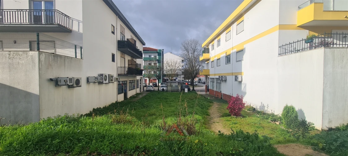 Terreno para Venda em Leiria, Pousos, Barreira e Cortes Foto 4