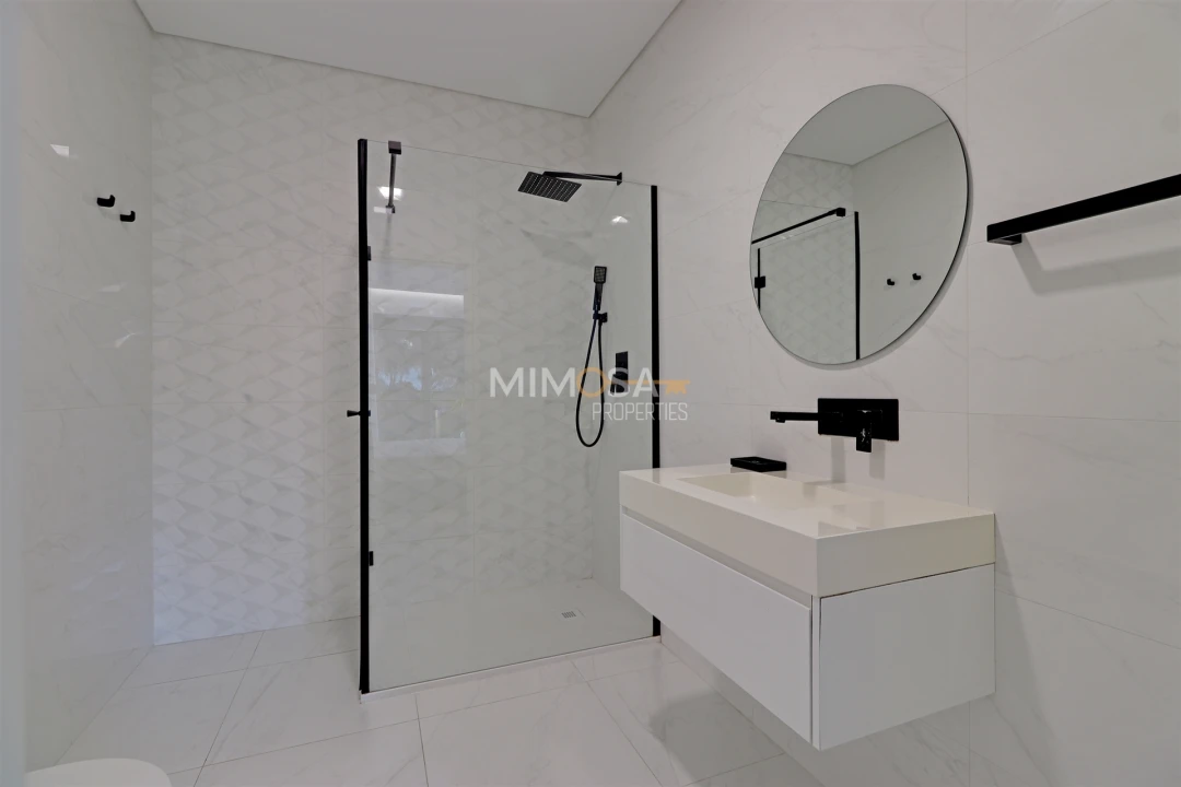 Moradia T3 para Arrendamento em Alvor Foto 23