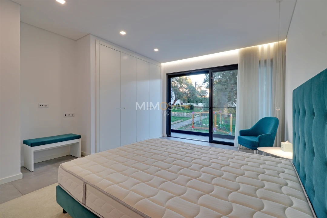 Moradia T3 para Arrendamento em Alvor Foto 20