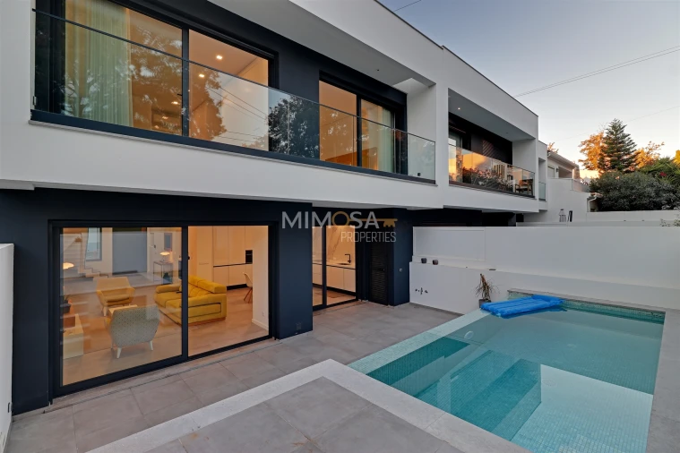 Moradia T3 para Arrendamento em Alvor Foto 10