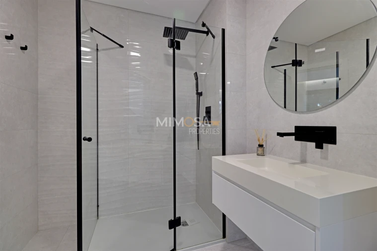 Moradia T3 para Arrendamento em Alvor Foto 18