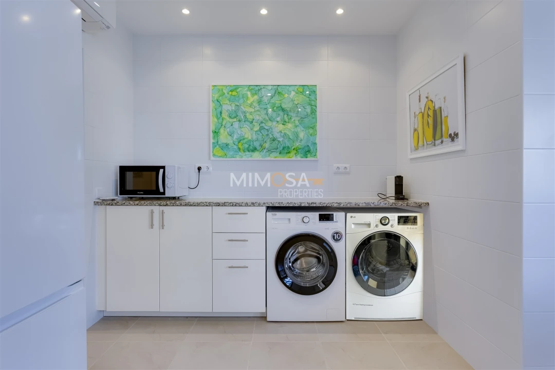 Apartamento T2 para Arrendamento em Lagos (São Sebastião e Santa Maria) Foto 11