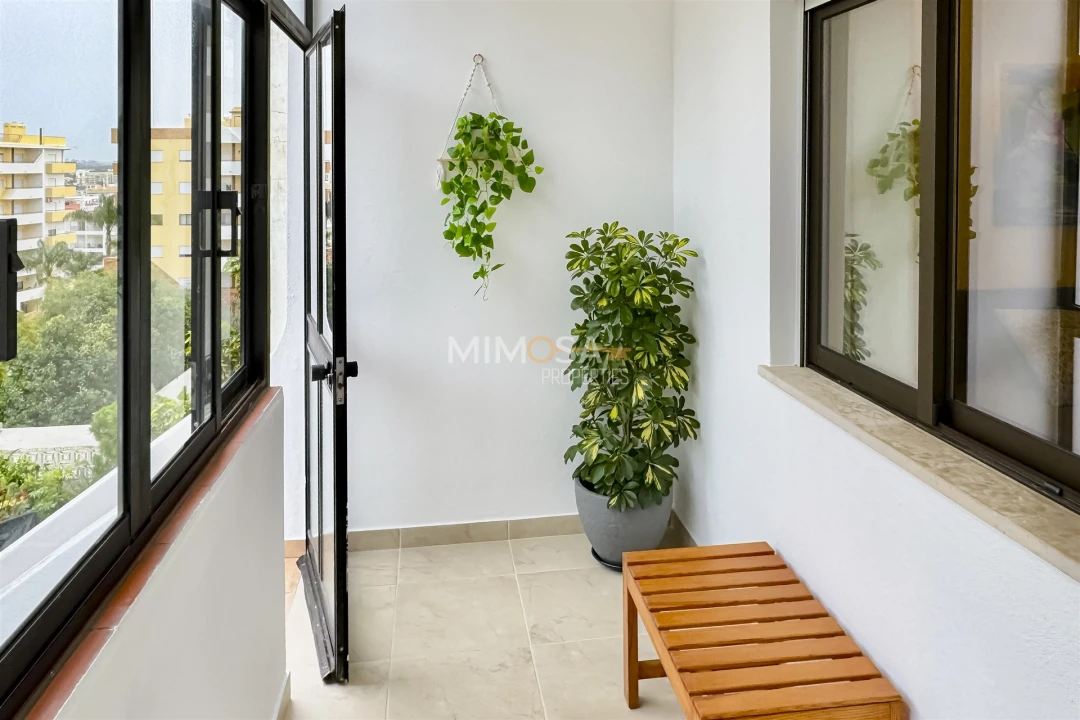 Apartamento T2 para Arrendamento em Lagos (São Sebastião e Santa Maria) Foto 26