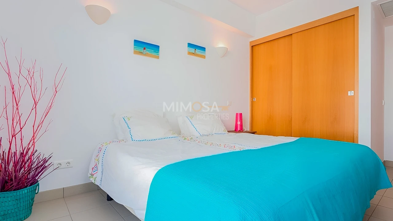 Apartamento T2 para Arrendamento em Lagos (São Sebastião e Santa Maria) Foto 9