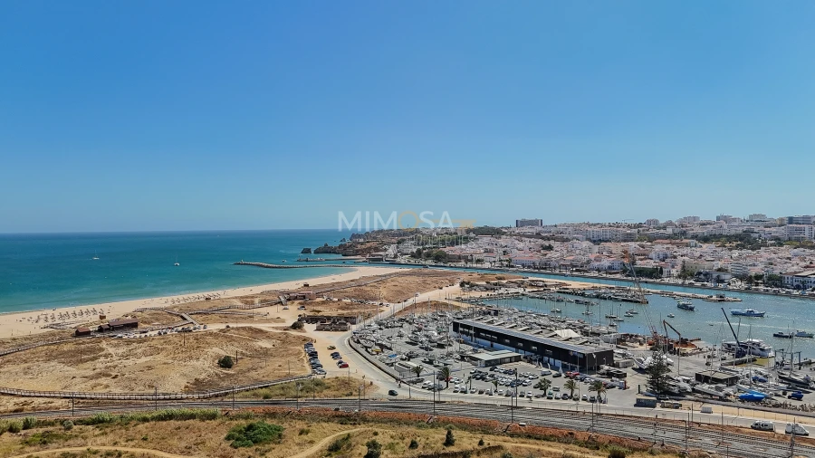 Apartamento T2 para Arrendamento em Lagos (São Sebastião e Santa Maria) Foto 26