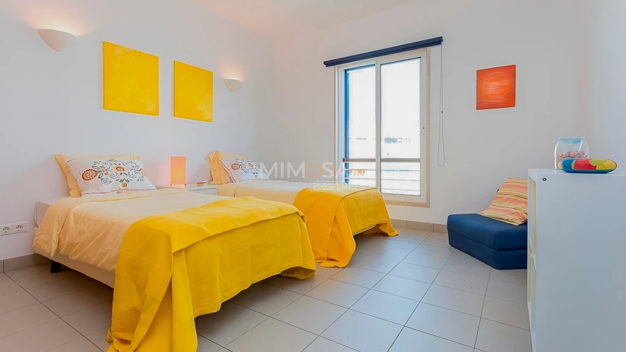 Apartamento T2 para Arrendamento em Lagos (São Sebastião e Santa Maria) Foto 11