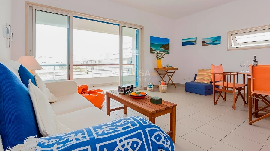 Apartamento T2 para Arrendamento em Lagos (São Sebastião e Santa Maria) Foto 4