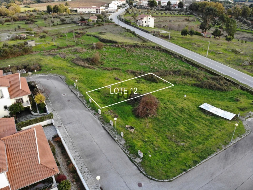 Terreno para Venda em Nespereira Foto 1