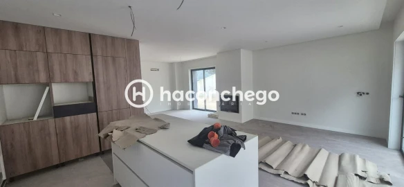 Moradia T3 para Venda em Brufe