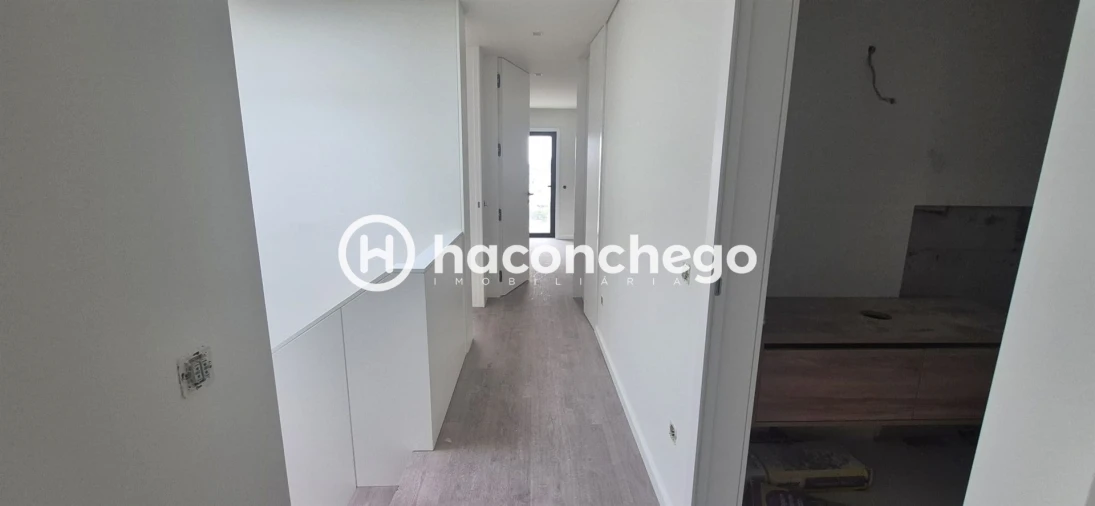 Moradia T3 para Venda em Brufe Foto 36