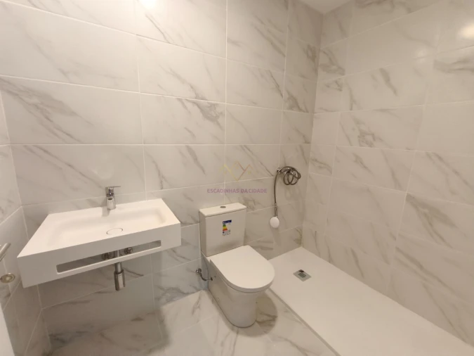 Apartamento T2 para Venda em Camarate, Unhos e Apelação Foto 31