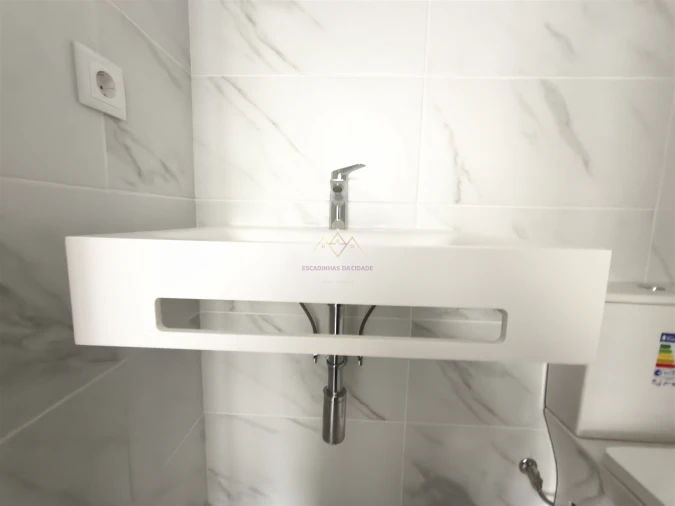 Apartamento T2 para Venda em Camarate, Unhos e Apelação Foto 30