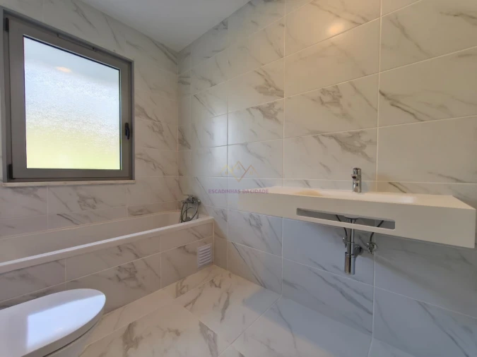 Apartamento T2 para Venda em Camarate, Unhos e Apelação Foto 18