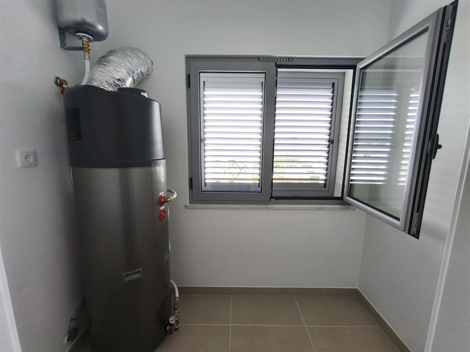 Apartamento T2 para Venda em Camarate, Unhos e Apelação Foto 32