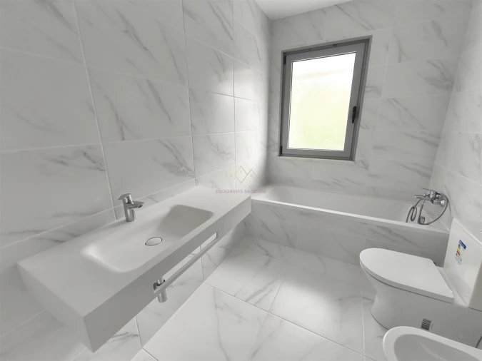 Apartamento T1 para Venda em Camarate, Unhos e Apelação Foto 16