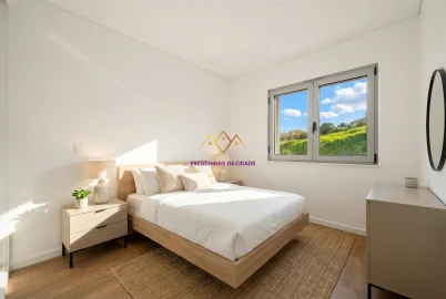 Apartamento T2 para Venda em Camarate, Unhos e Apelação