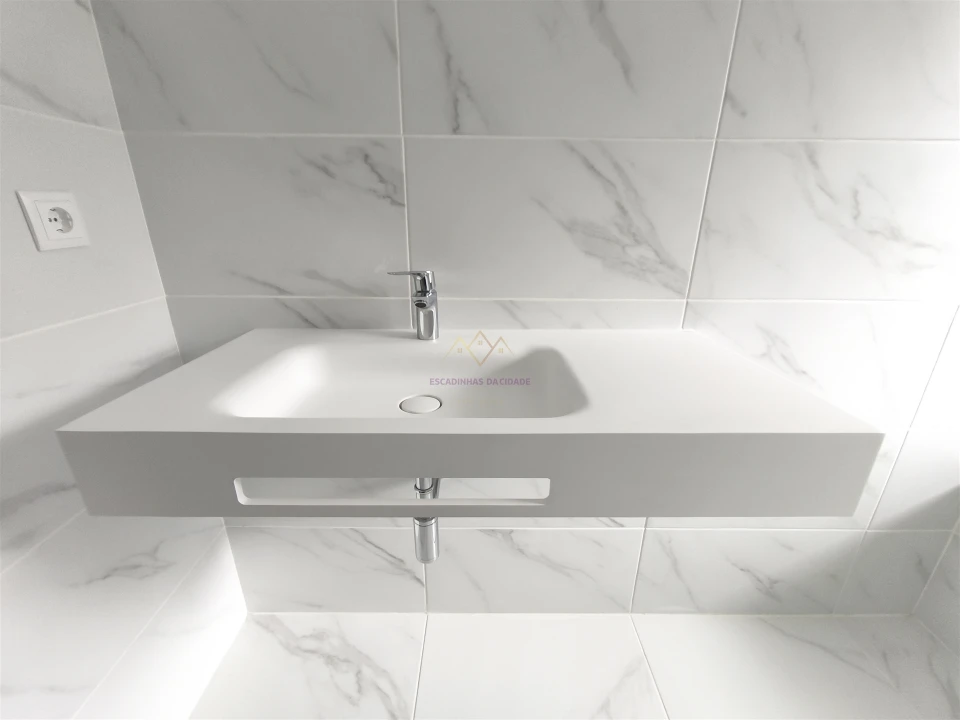 Apartamento T2 para Venda em Camarate, Unhos e Apelação Foto 14