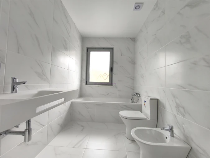 Apartamento T2 para Venda em Camarate, Unhos e Apelação Foto 16