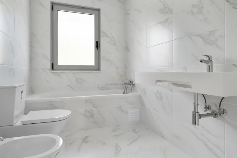 Apartamento T2 para Venda em Camarate, Unhos e Apelação Foto 15