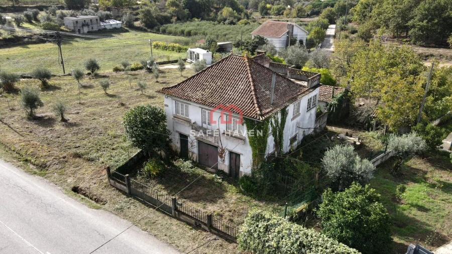 Moradia T3 para Venda em Santa Comba Foto 4