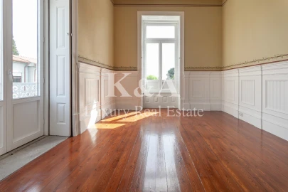 Moradia T6 para Venda em Cedofeita, Santo Ildefonso, Sé, Miragaia, São Nicolau e Vitória