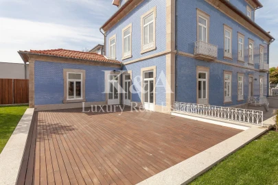 Moradia T6 para Venda em Cedofeita, Santo Ildefonso, Sé, Miragaia, São Nicolau e Vitória