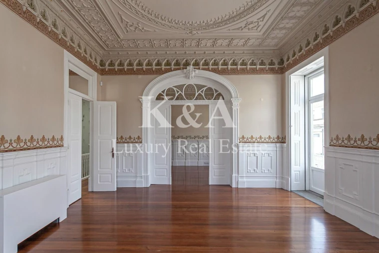 Moradia T6 para Venda em Cedofeita, Santo Ildefonso, Sé, Miragaia, São Nicolau e Vitória Foto 3