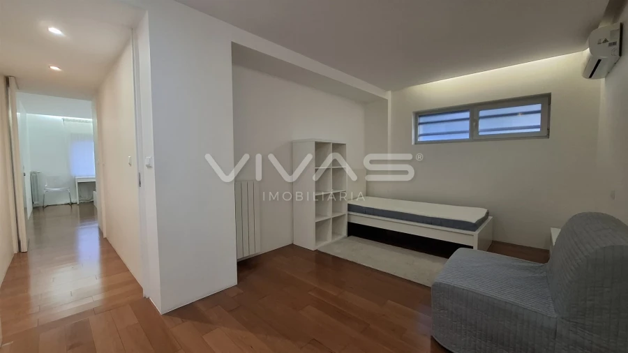 Apartamento T2 para Arrendamento em Nogueira, Fraião e Lamaçães Foto 13