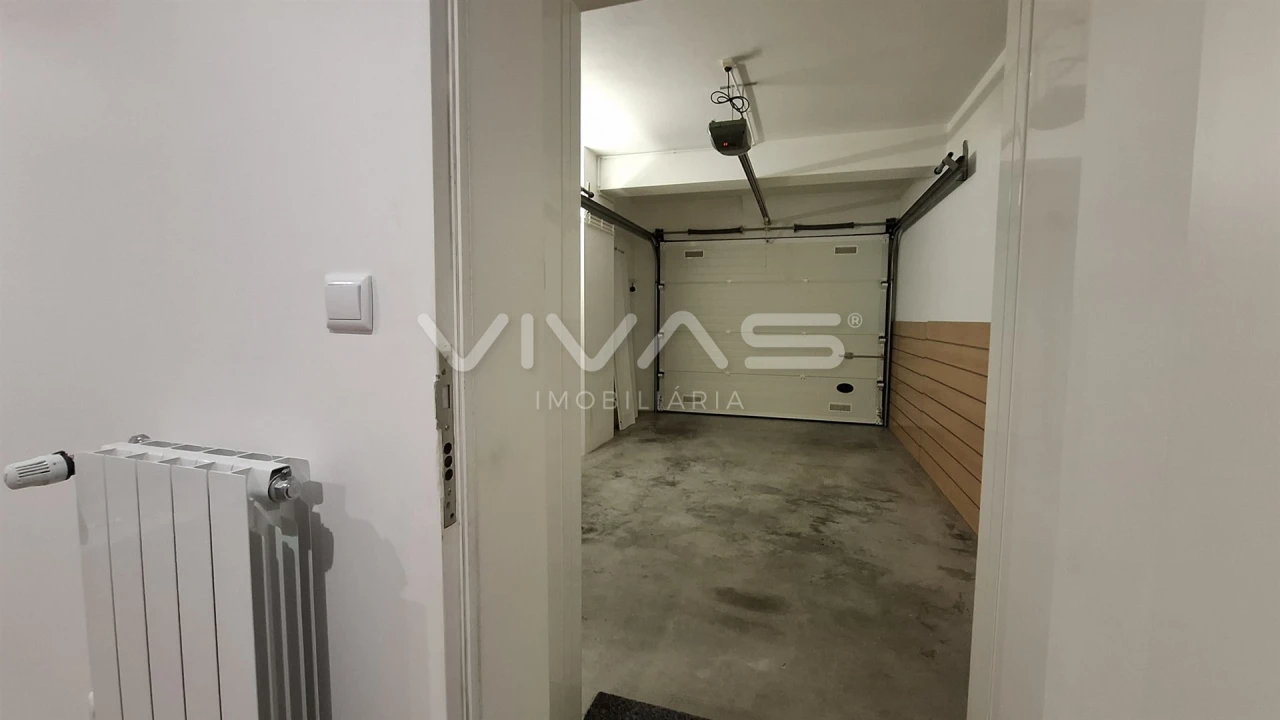 Apartamento T2 para Arrendamento em Nogueira, Fraião e Lamaçães Foto 16