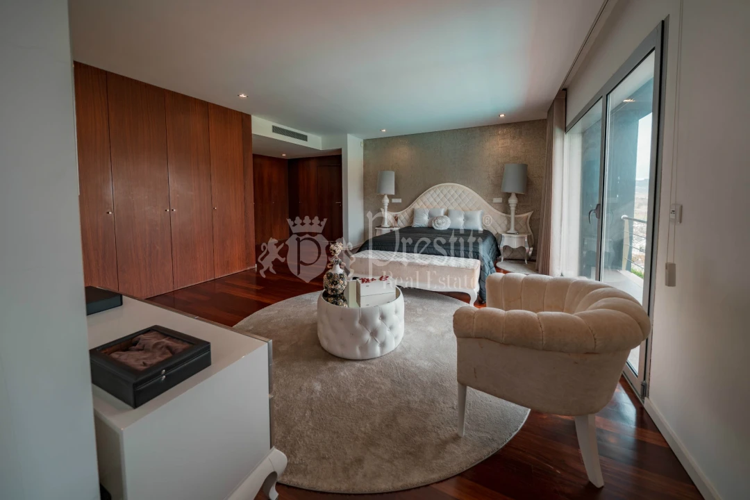 Moradia T4 para Venda em Aldão Foto 21