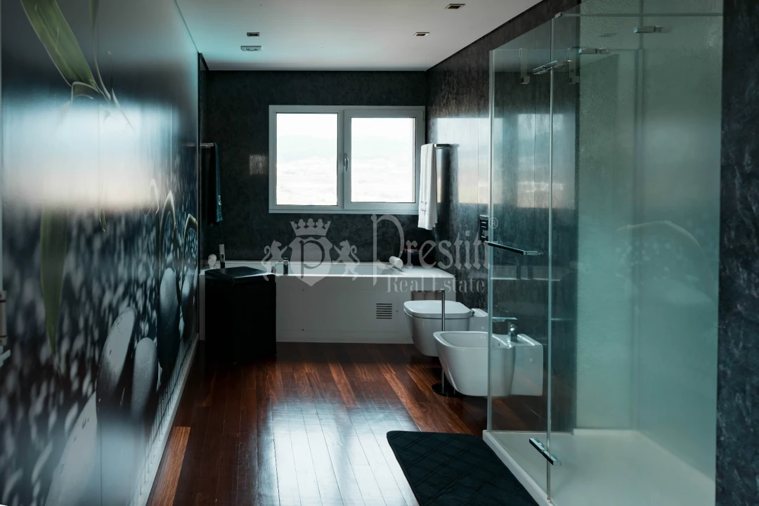 Moradia T4 para Venda em Aldão Foto 22