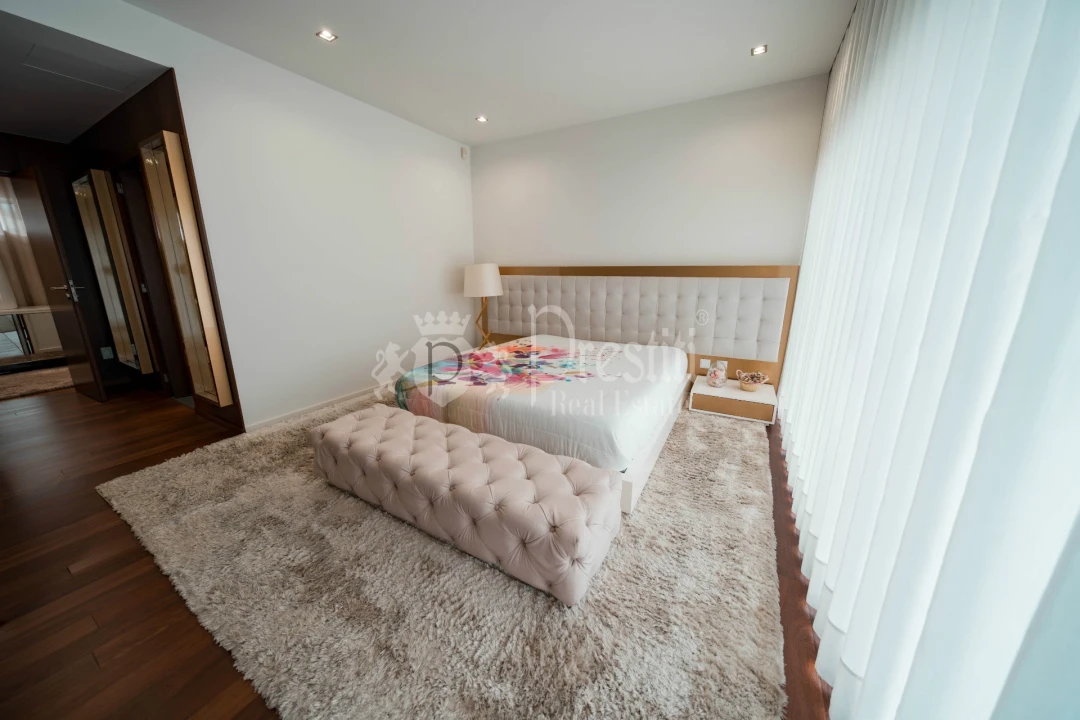 Moradia T4 para Venda em Aldão Foto 37