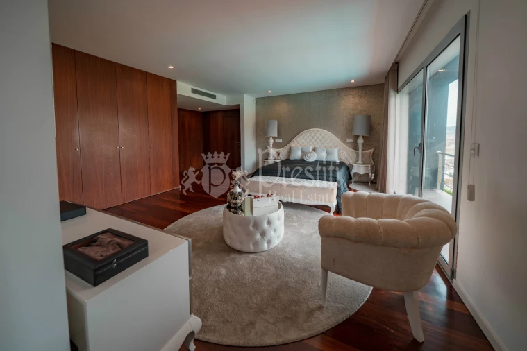 Moradia T4 para Venda em Aldão Foto 21