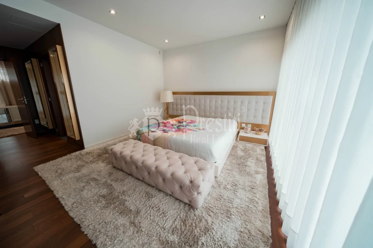 Moradia T4 para Venda em Aldão Foto 37