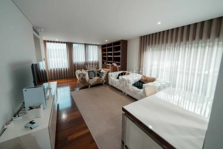 Moradia T4 para Venda em Aldão Foto 26