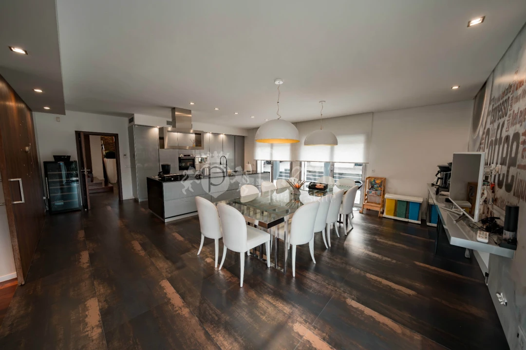 Moradia T4 para Venda em Aldão Foto 12