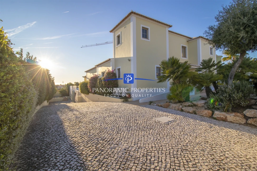 Moradia T4 para Venda em Lagoa e Carvoeiro Foto 33