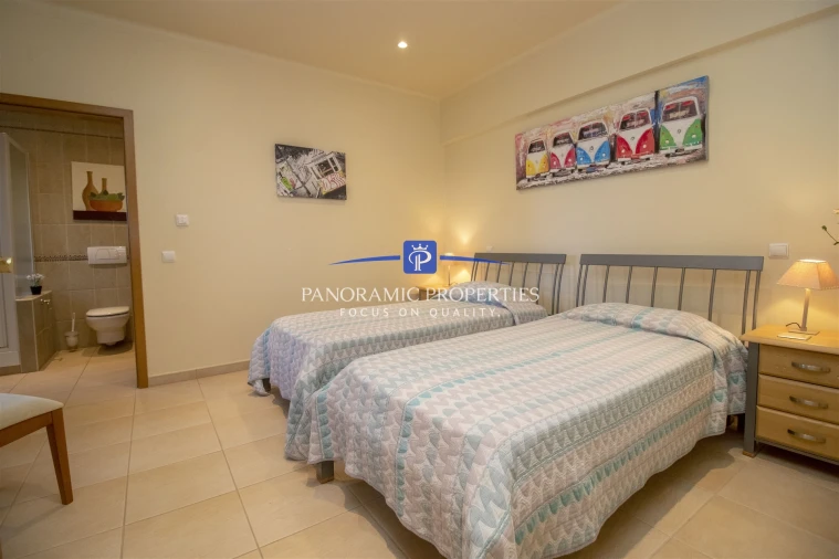 Moradia T4 para Venda em Lagoa e Carvoeiro Foto 21