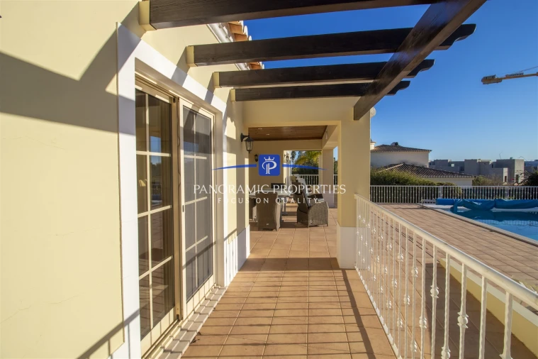 Moradia T4 para Venda em Lagoa e Carvoeiro Foto 16