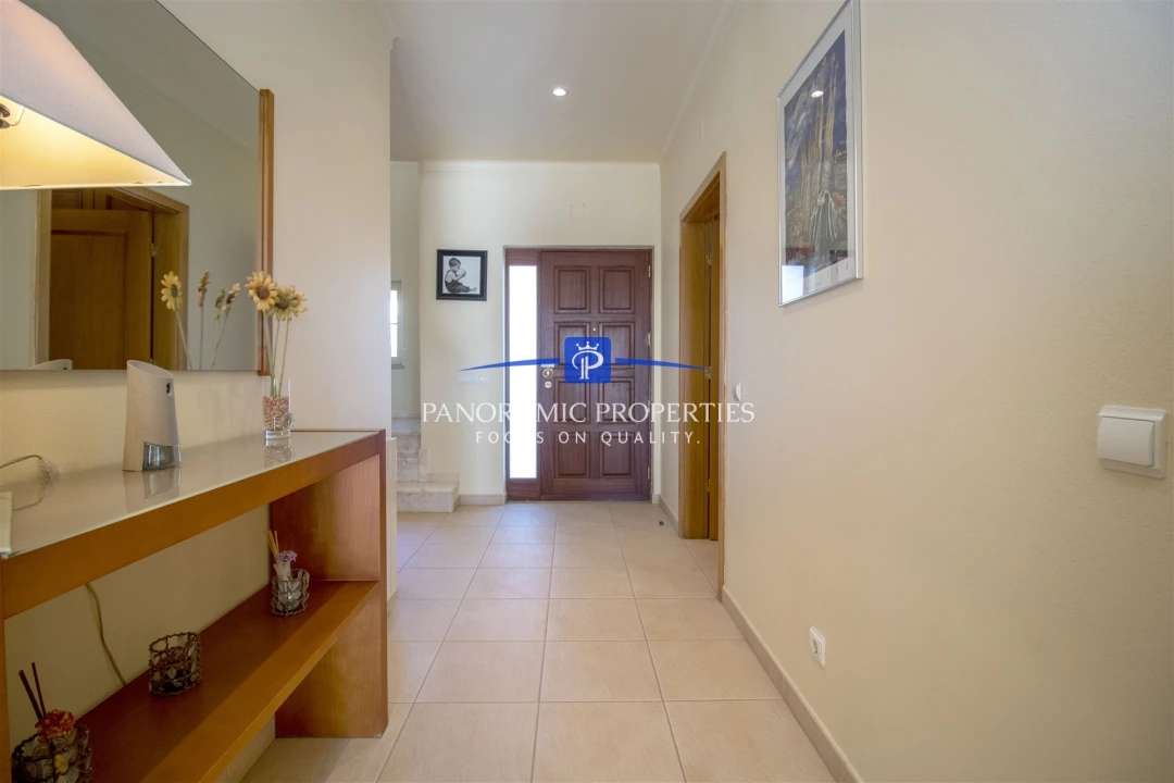 Moradia T4 para Venda em Lagoa e Carvoeiro Foto 8