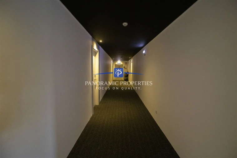 Apartamento T0 para Venda em Estômbar e Parchal Foto 14