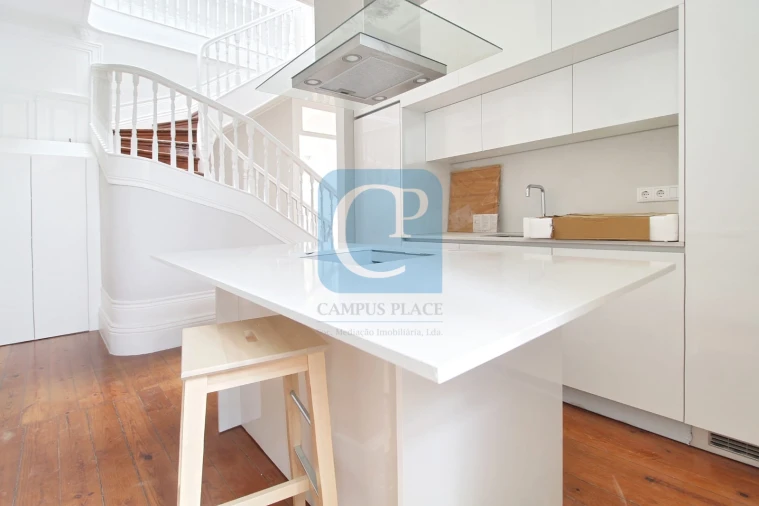 Moradia T12 para Venda em São Mamede de Infesta e Senhora da Hora Foto 26