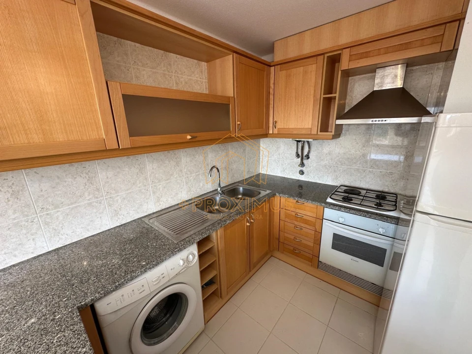 Apartamento T1 para Arrendamento em Buarcos Foto 1