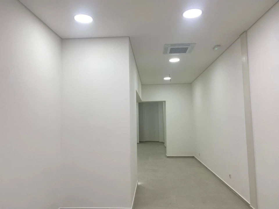 Loja para Arrendamento em Viseu Foto 1