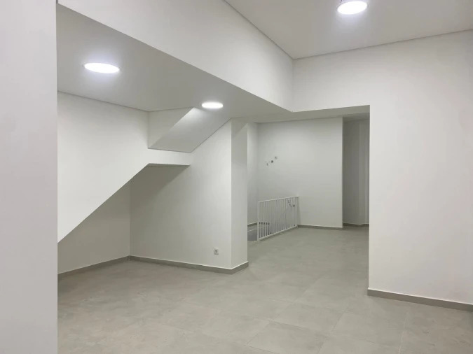 Loja para Arrendamento em Viseu Foto 2