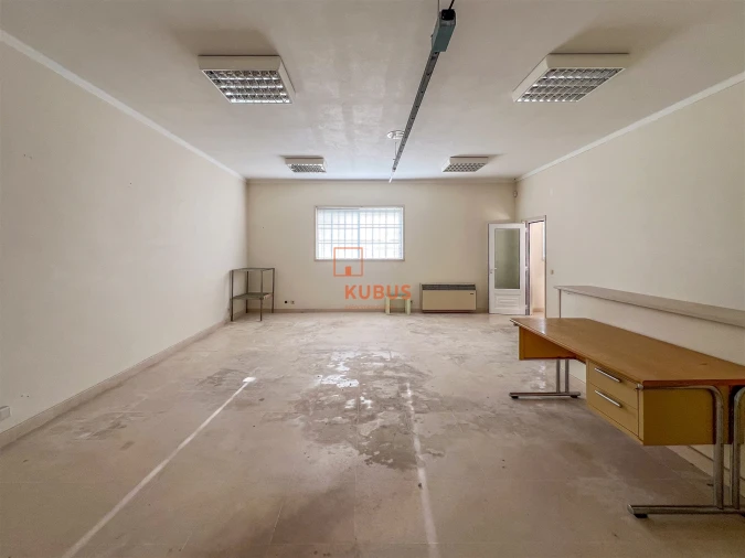 Armazém para Arrendamento em Minde Foto 11